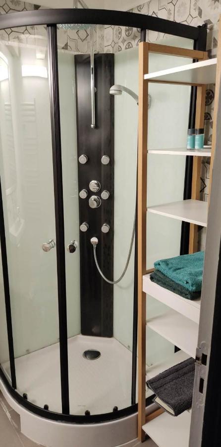 Appartement Arenes Romanite Nîmes Eksteriør bilde